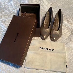 Brand new gold block heel shoes
